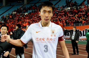 只有