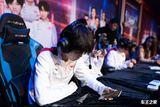 Karmine Corp Blue 揭晓 LEC 2026 对阵阵容